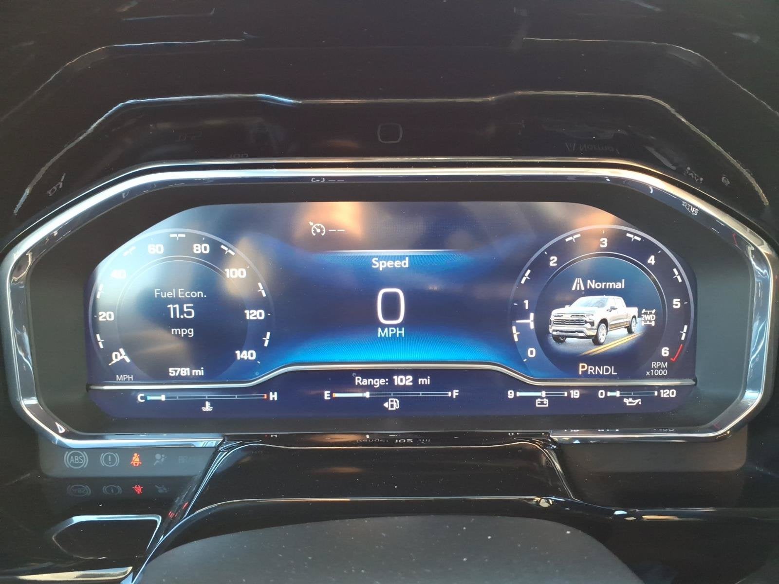 2025 Chevrolet Silverado 1500 LT (2FL)
