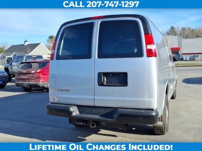 2025 Chevrolet Express Cargo WT
