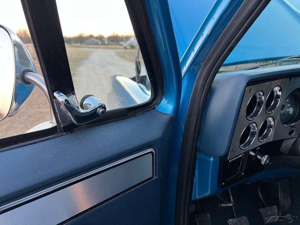 1988 Chevrolet Blazer Base