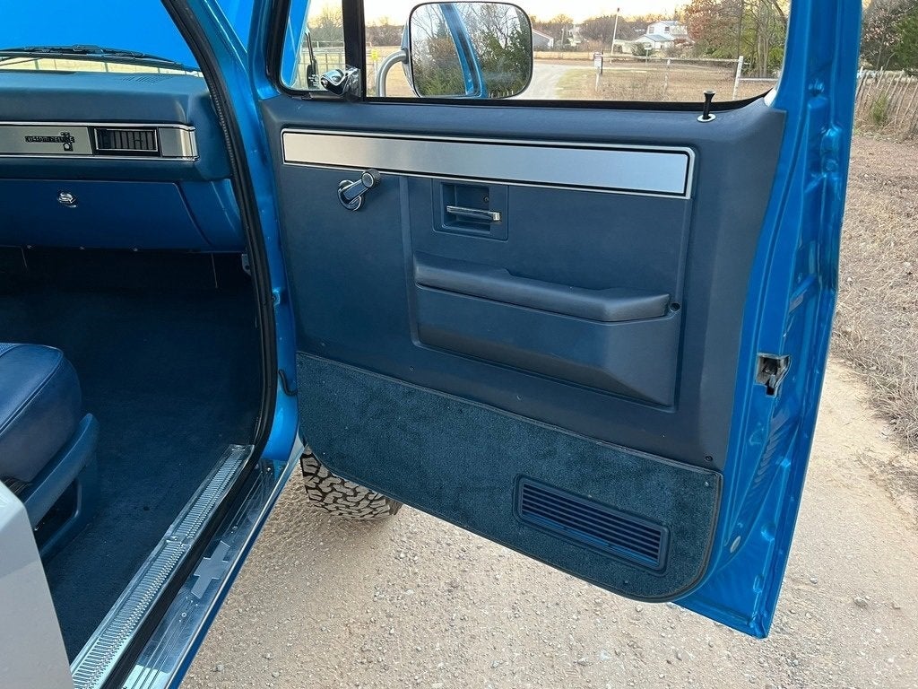 1988 Chevrolet Blazer Base