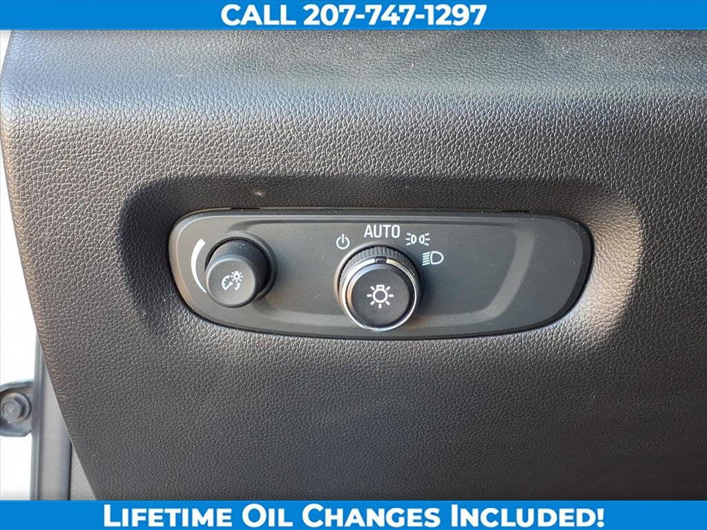 2021 Chevrolet Traverse LS