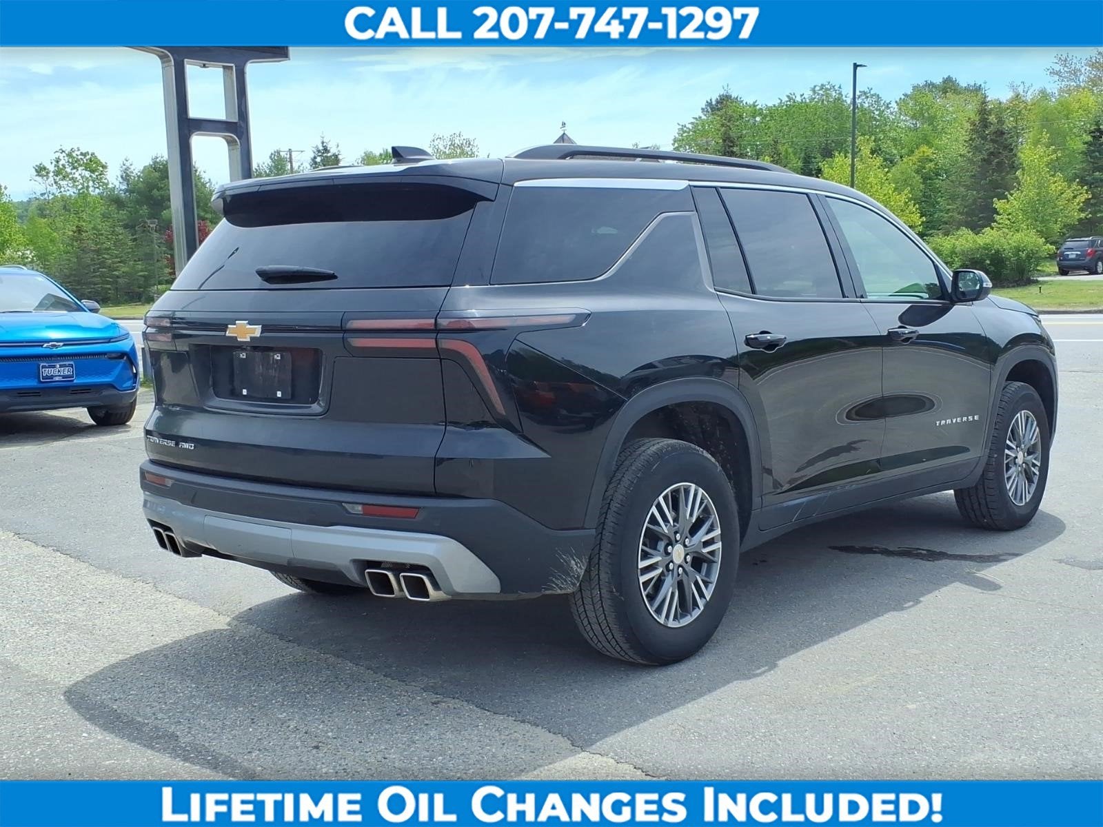 2025 Chevrolet Traverse LT