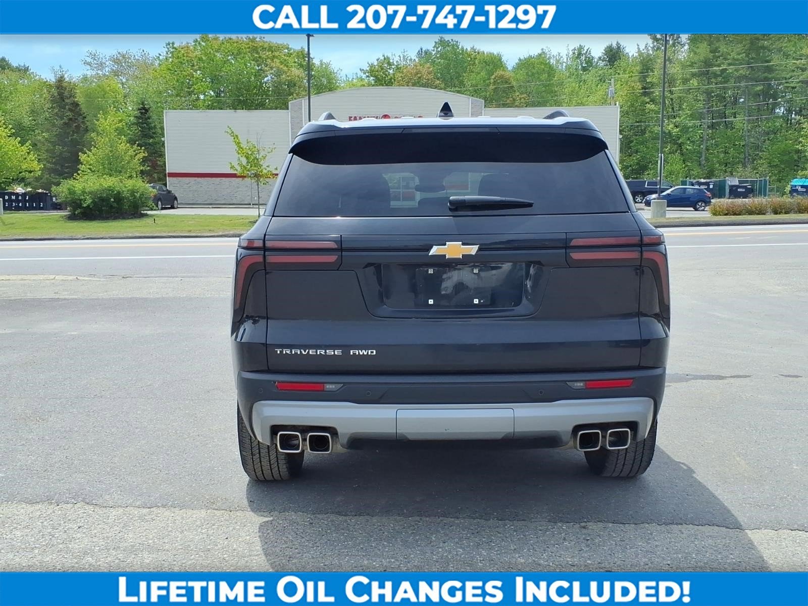 2025 Chevrolet Traverse LT