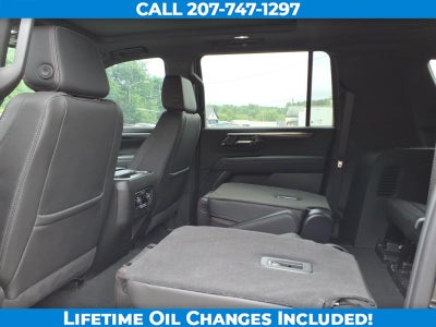 2025 Chevrolet Suburban RST