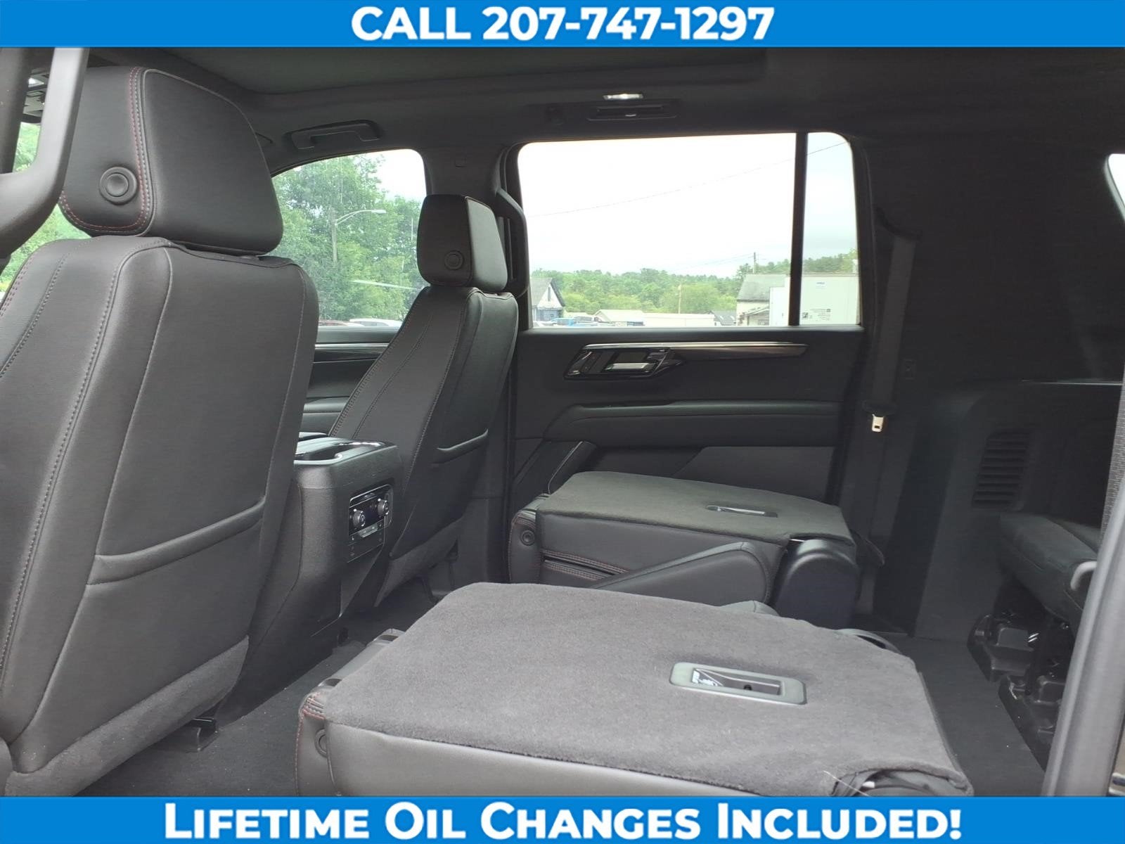 2025 Chevrolet Suburban RST