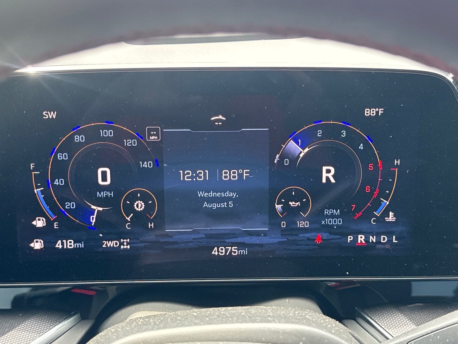 2025 Chevrolet Suburban RST