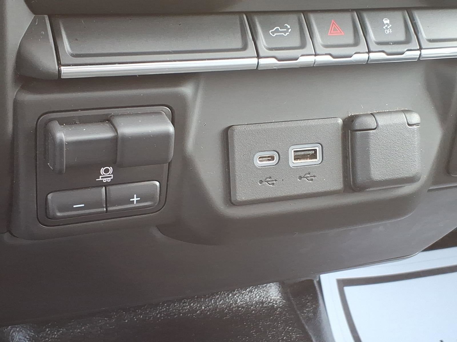 2022 GMC Sierra 3500 HD Pro