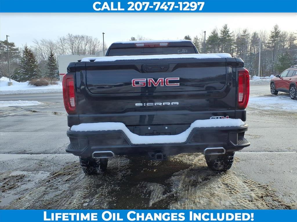2024 GMC Sierra 1500 AT4