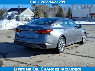 2022 Nissan Altima 2.5 SV