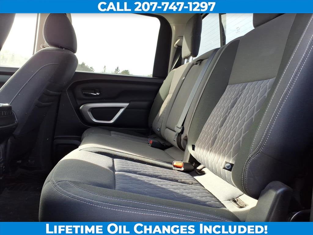 2021 Nissan Titan SV