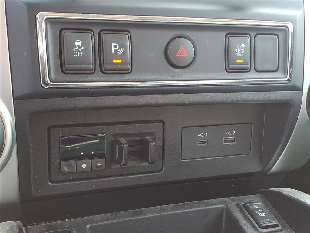 2021 Nissan Titan SV