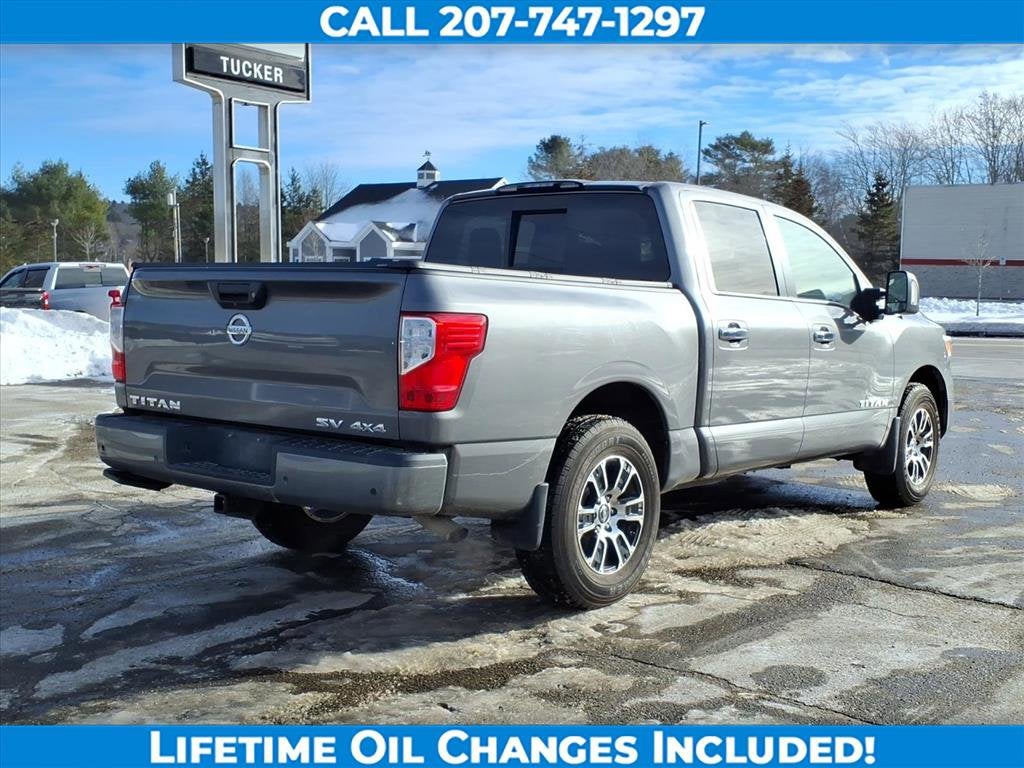 2021 Nissan Titan SV