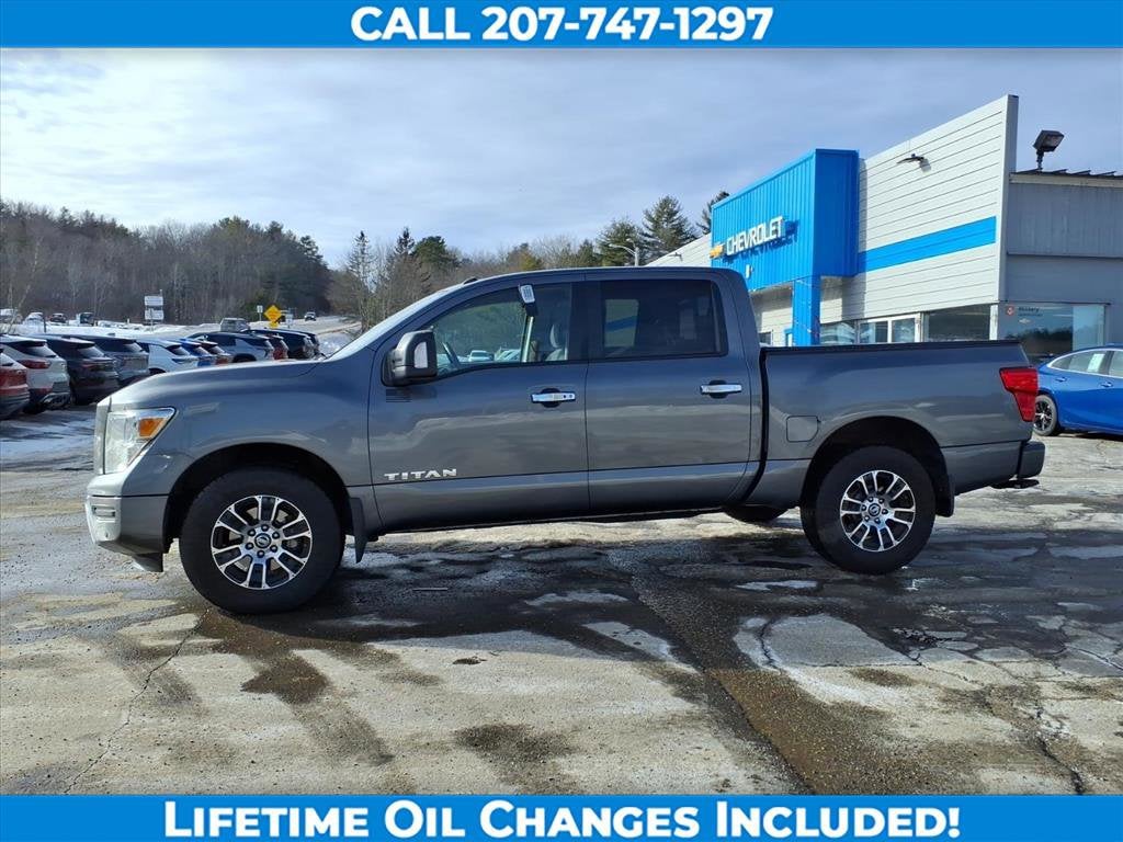 2021 Nissan Titan SV