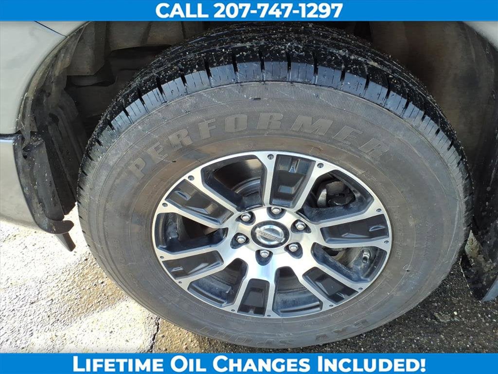 2021 Nissan Titan SV