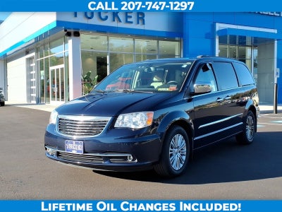 2015 Chrysler Town & Country Touring-L