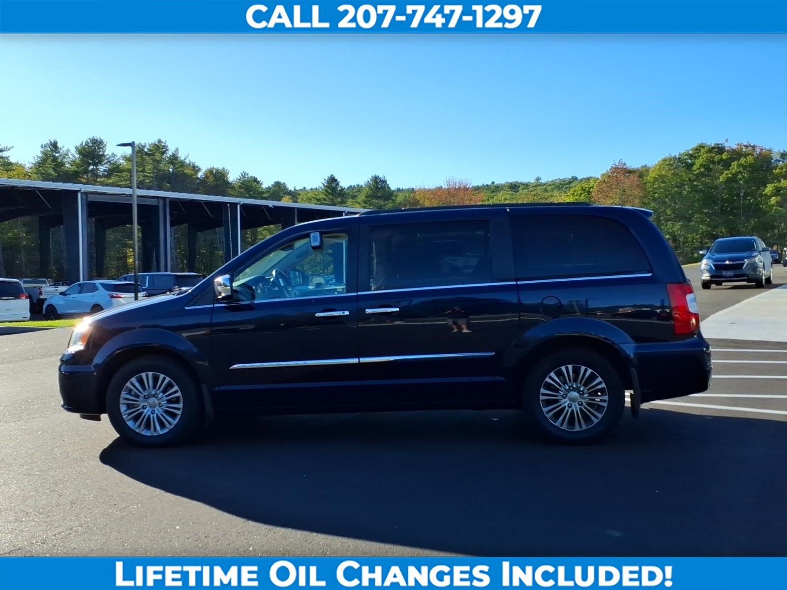 2015 Chrysler Town & Country Touring-L