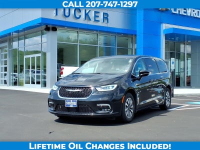 2024 Chrysler Pacifica Hybrid Select