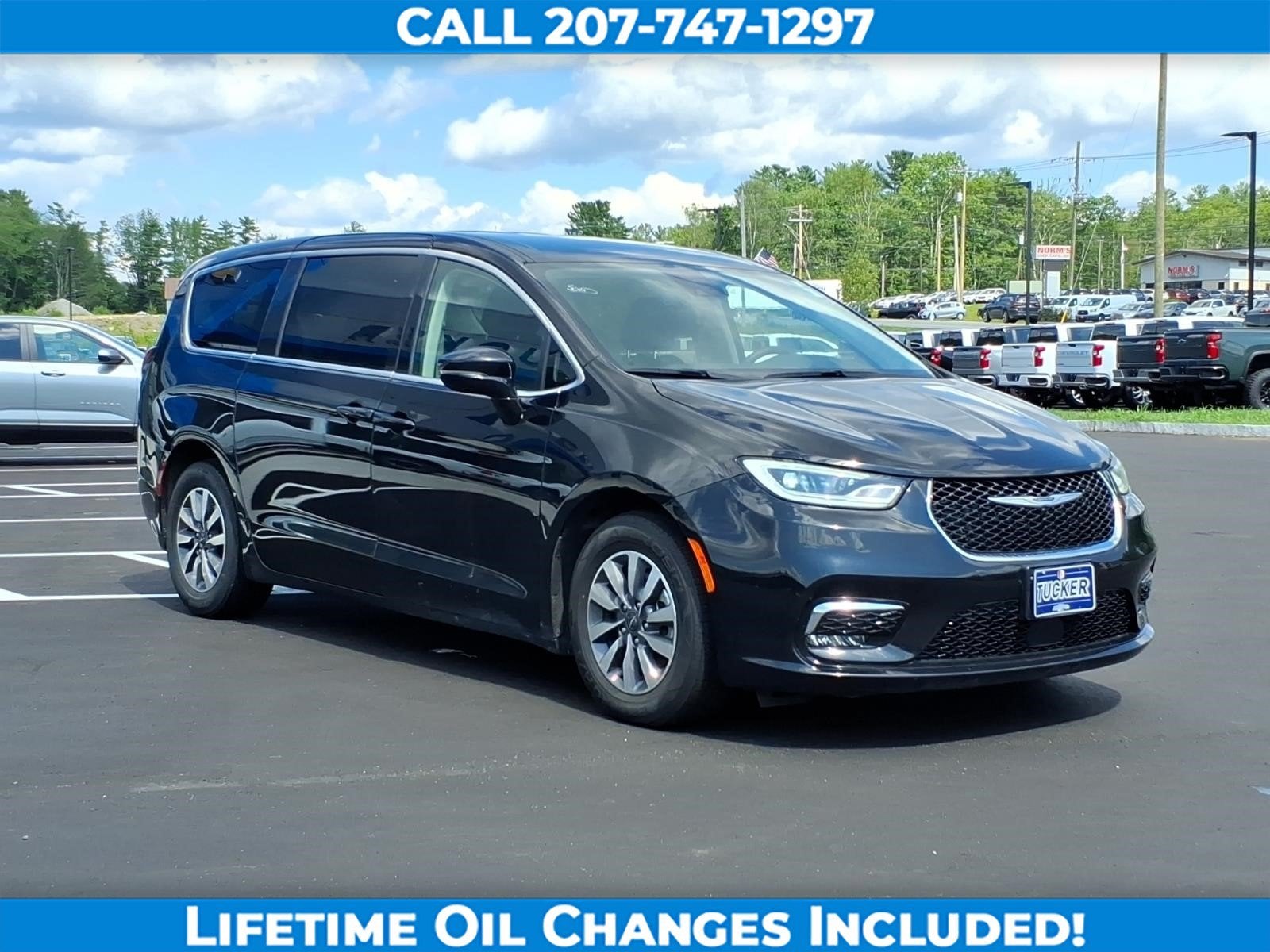 2024 Chrysler Pacifica Hybrid Select