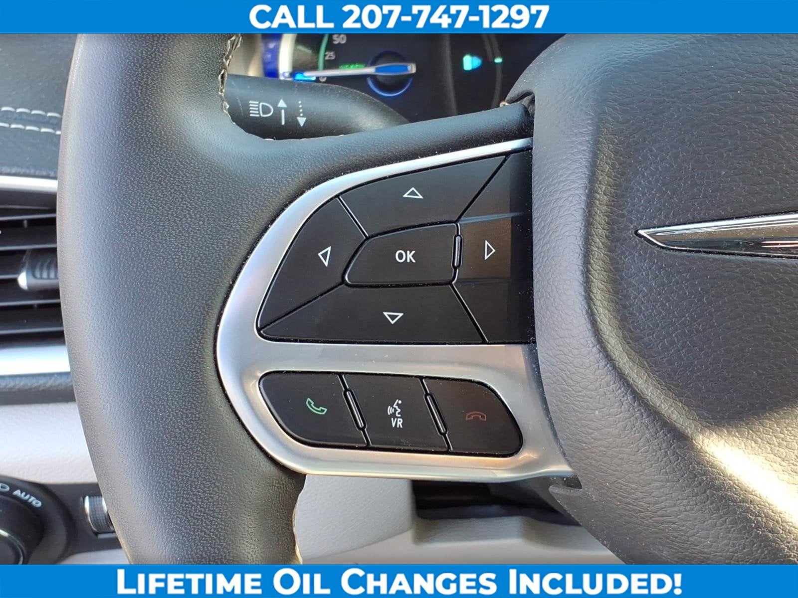 2024 Chrysler Pacifica Hybrid Select