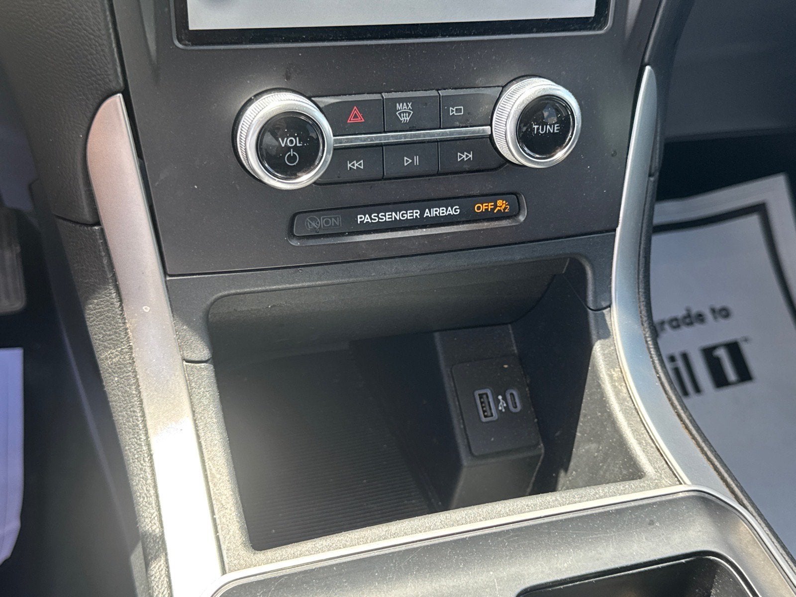 2021 Ford Edge SE