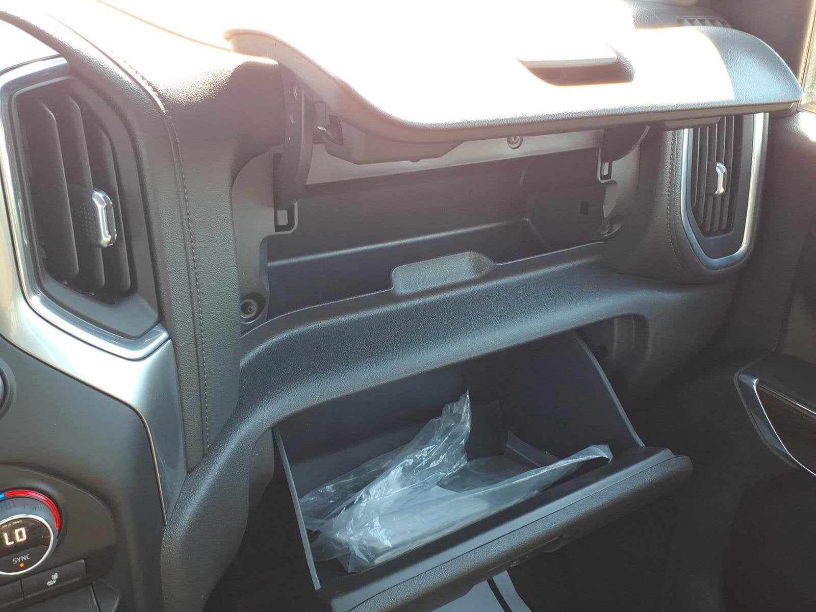 2022 Chevrolet Silverado 1500 LTD LT (2FL)