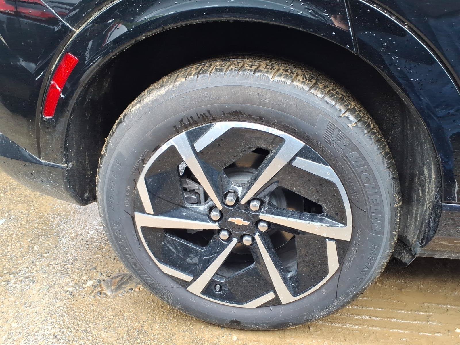 2025 Chevrolet Equinox EV LT