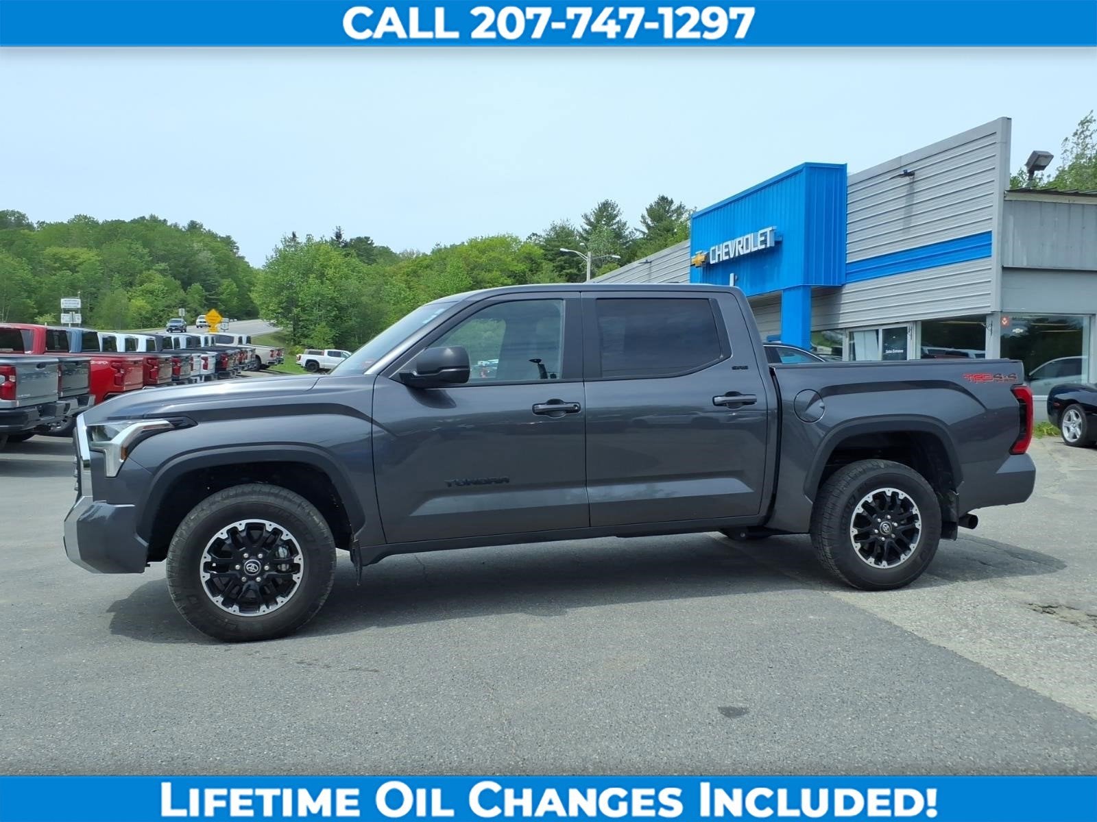 2025 Toyota Tundra 4WD SR