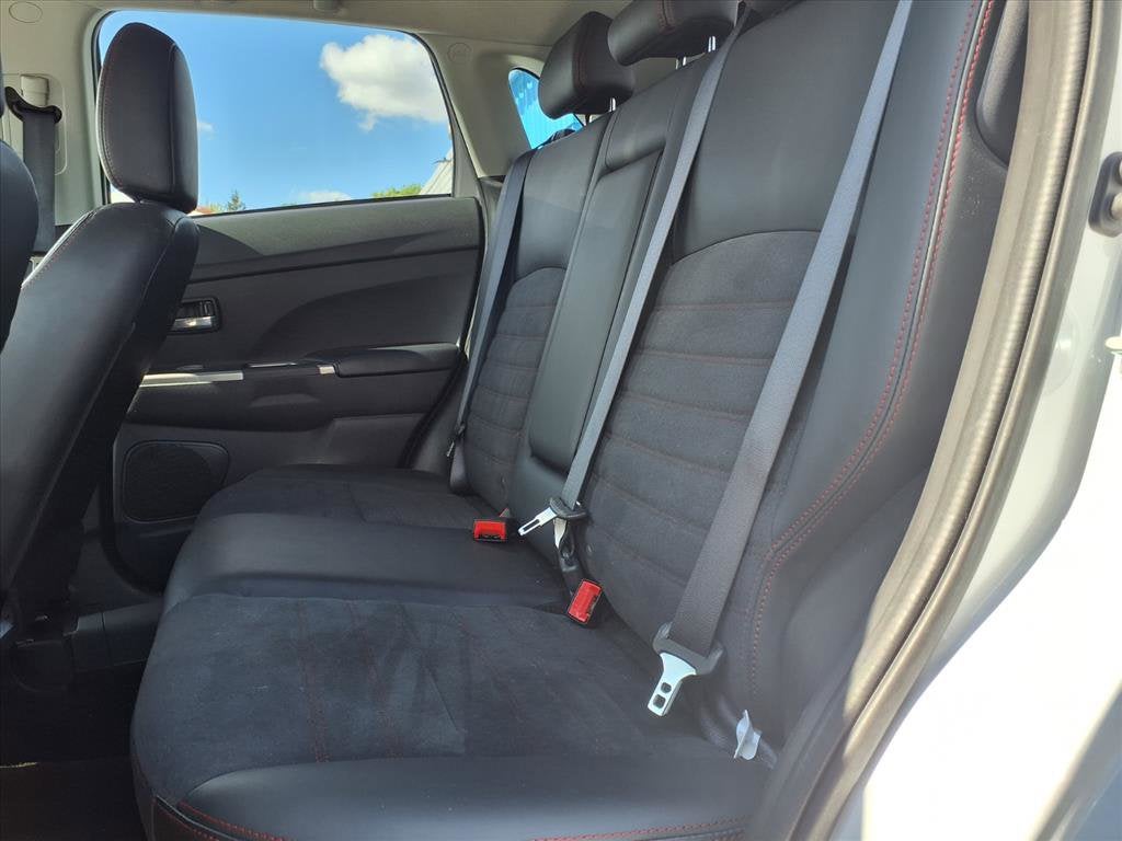 2024 Mitsubishi Outlander Sport S