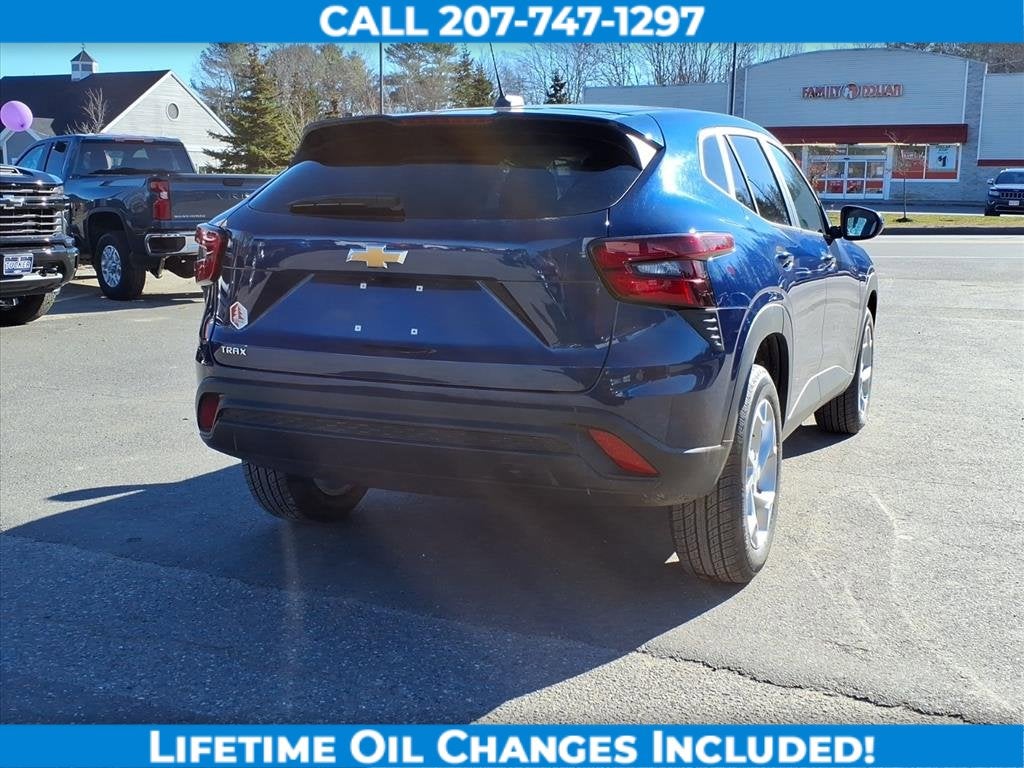 2024 Chevrolet Trax LS